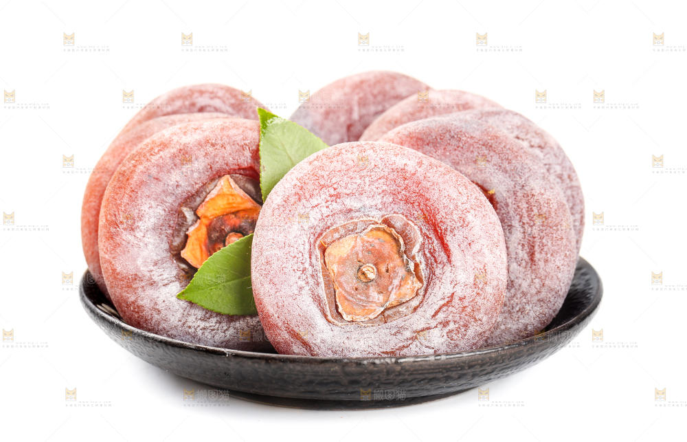 白底上摆放着柿子饼