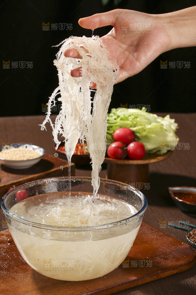 深底上的龙须菜