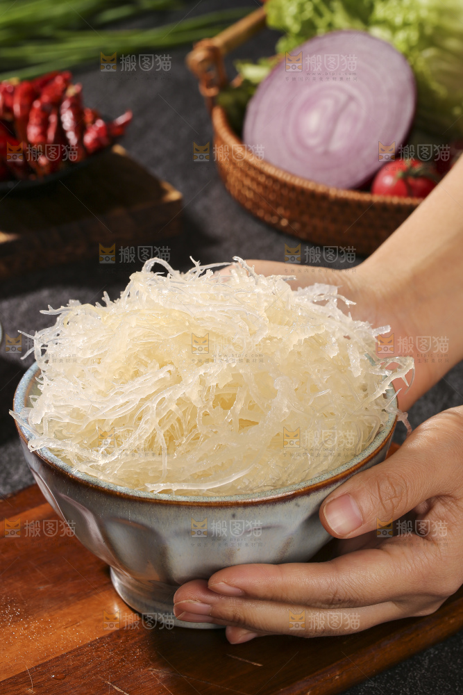 深底上的龙须菜