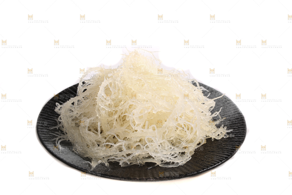白底上的龙须菜