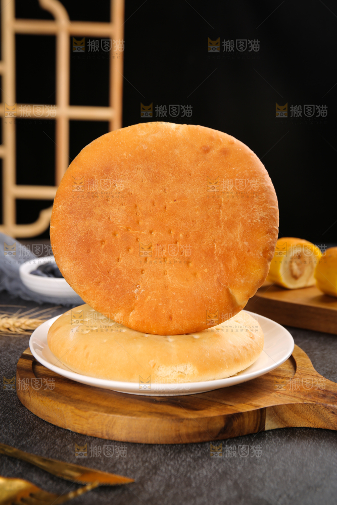 深底上的披萨饼