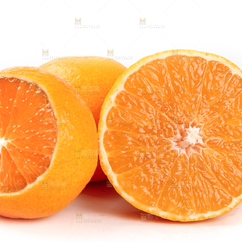白底上的爱媛果冻橙和果冻橙果肉