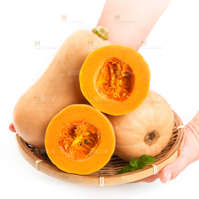 手端一盘奶油奶瓜