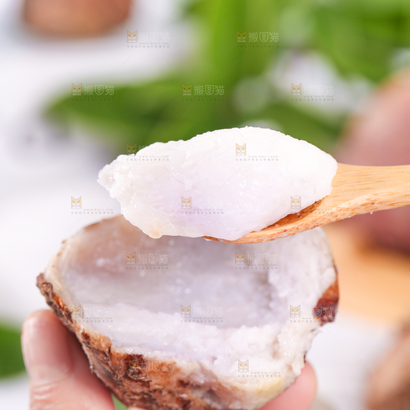 勺子里的香芋