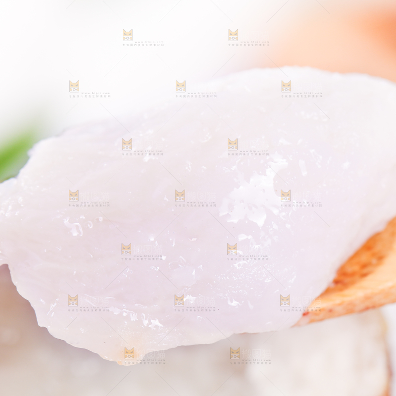 勺子里的香芋