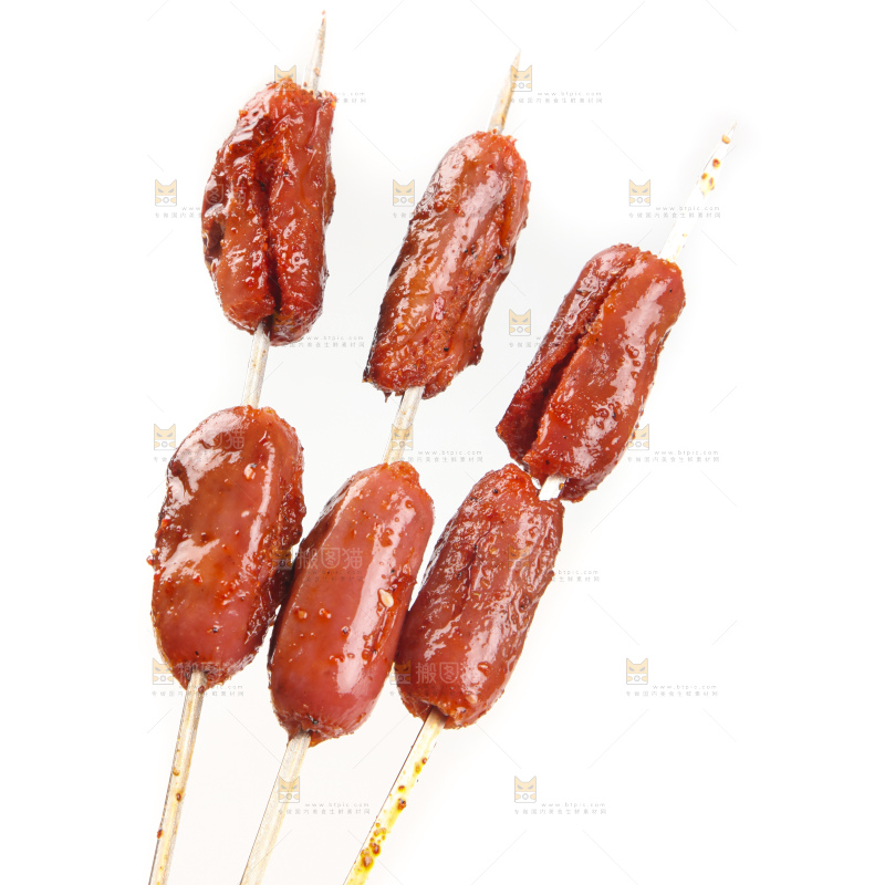 白底上的脆皮肠串
