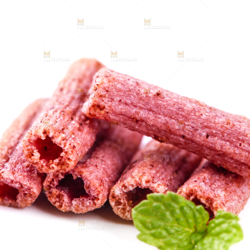 白底上放着紫薯薯条