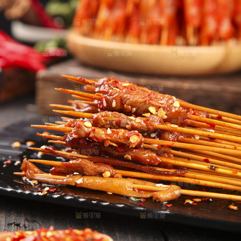 签子上串着肉串