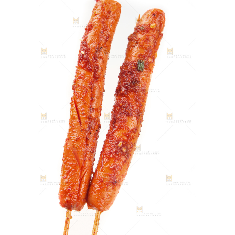 白底上的火腿肠串