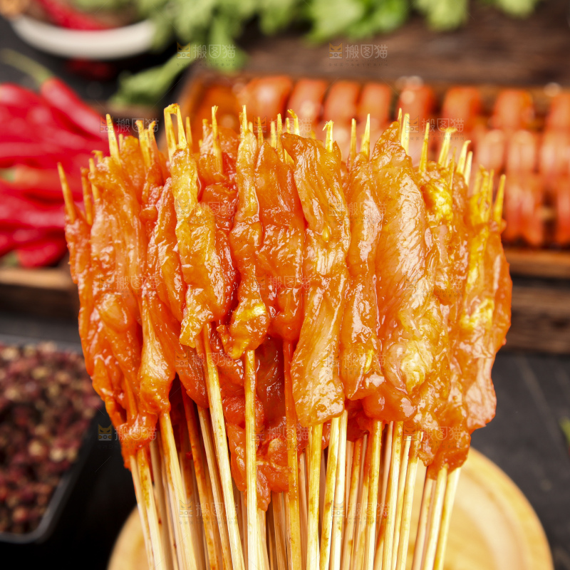 签子上串着肉串