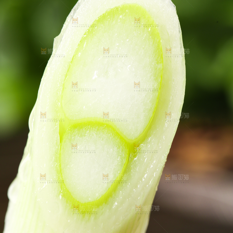 深底上的大葱