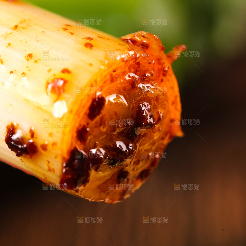 蘸酱的大葱