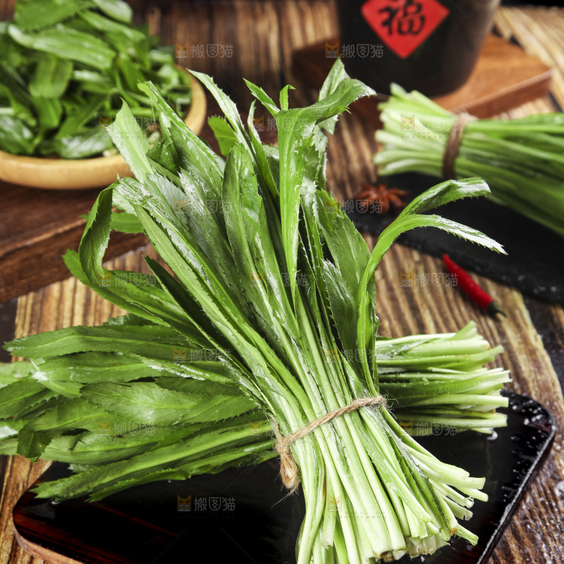 木底上的云南大香菜