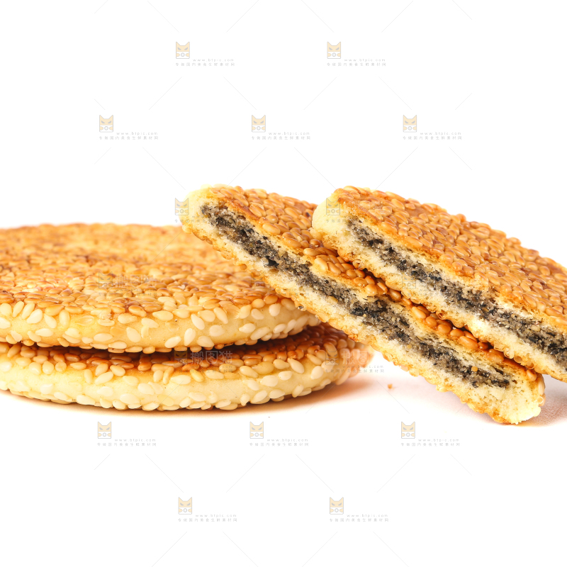 白底上的薄脆芝麻饼