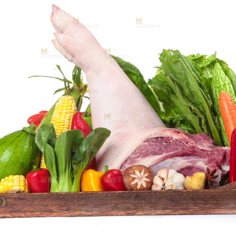 白底上的食材