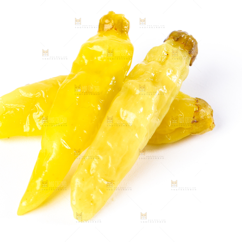 白底上的小米辣椒