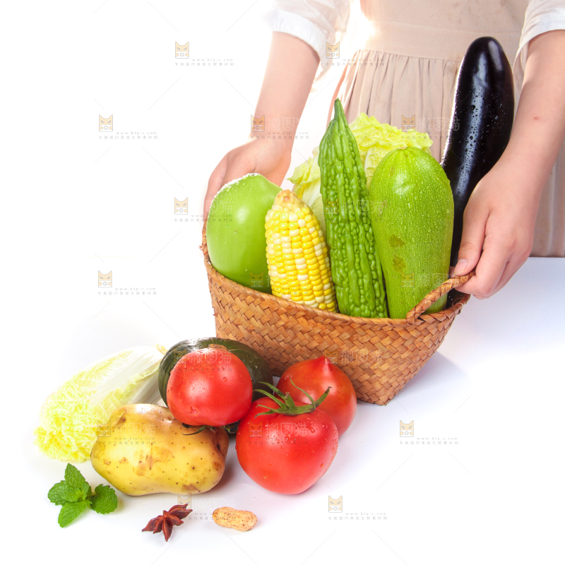 手拿一筐蔬菜组合