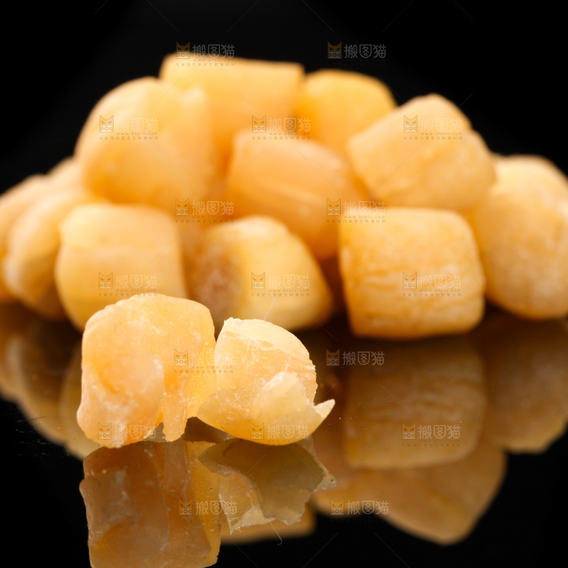 深底上放着湛江干贝