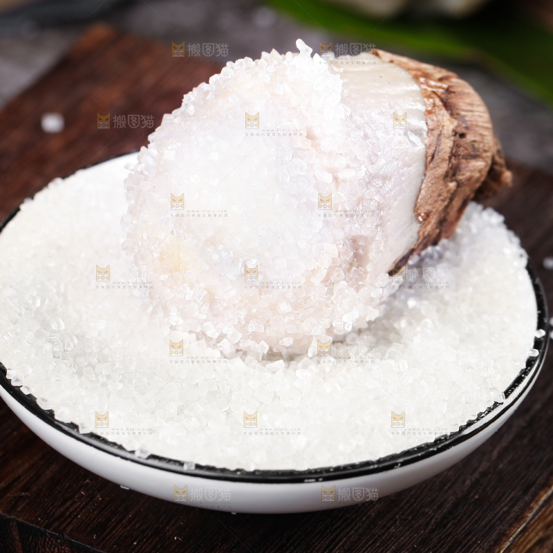 芋头上面粘着白糖