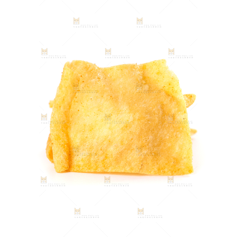 白底上摆放着薯片