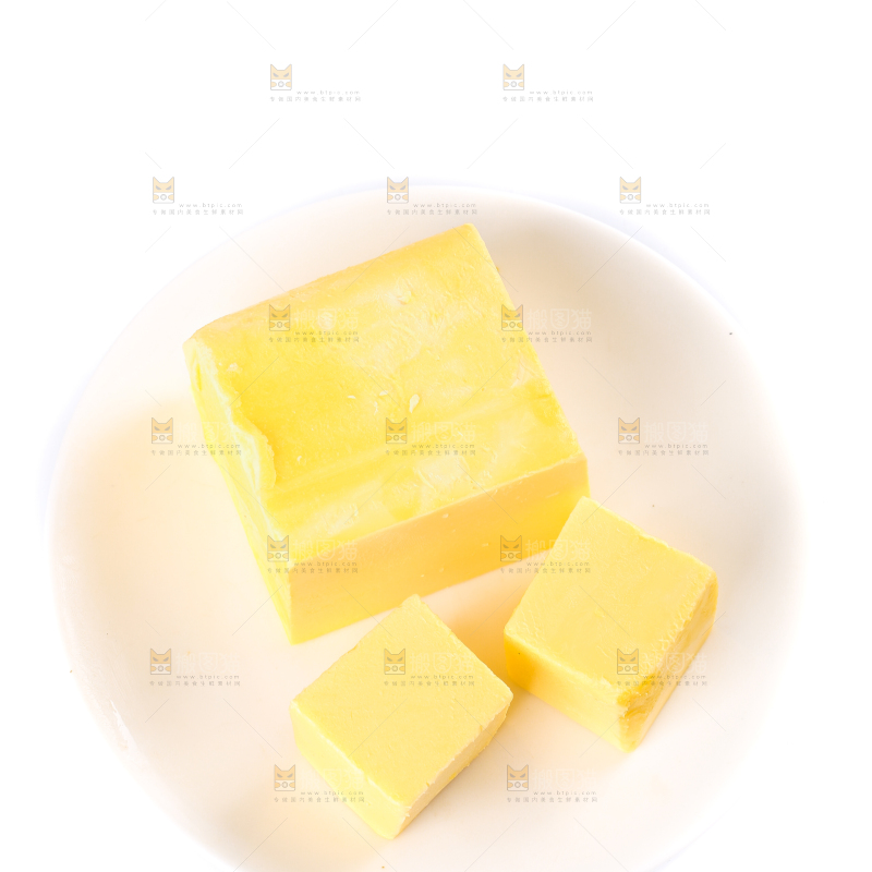 盘子里装着黄油