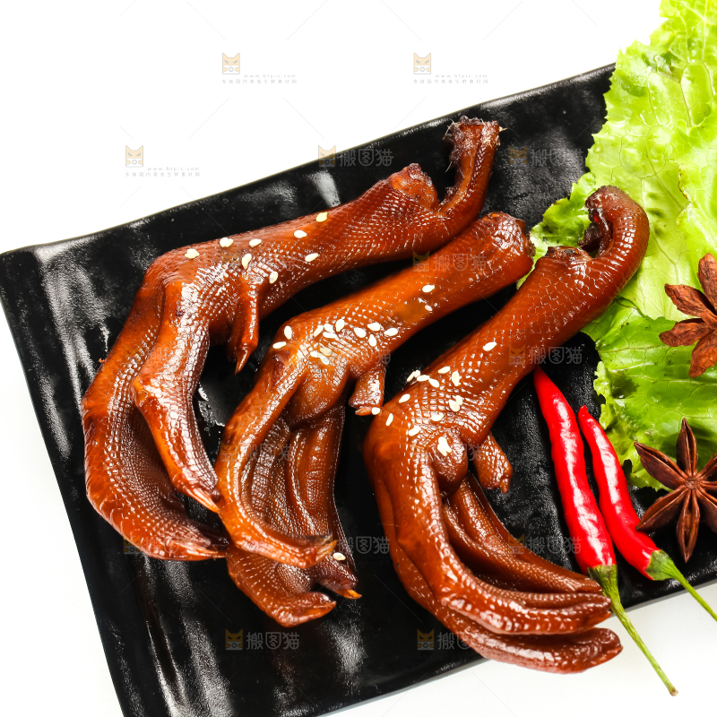 白底上的香辣鸭爪