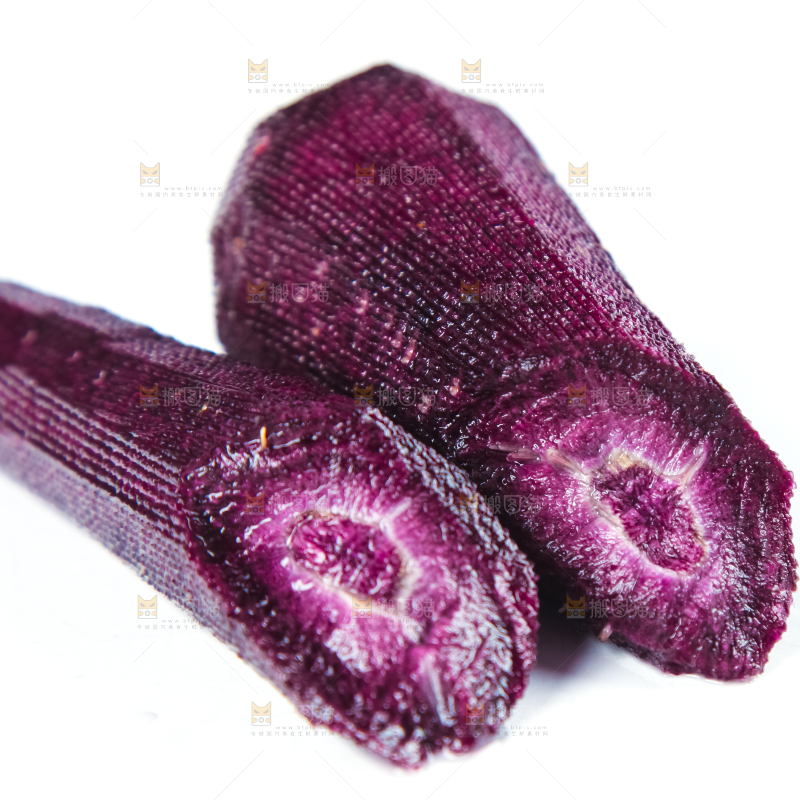 白底上摆放着大理紫胡萝卜