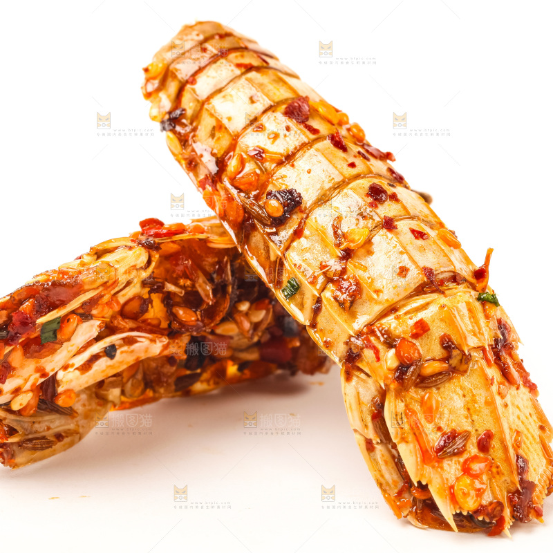 白底上的香辣皮皮虾