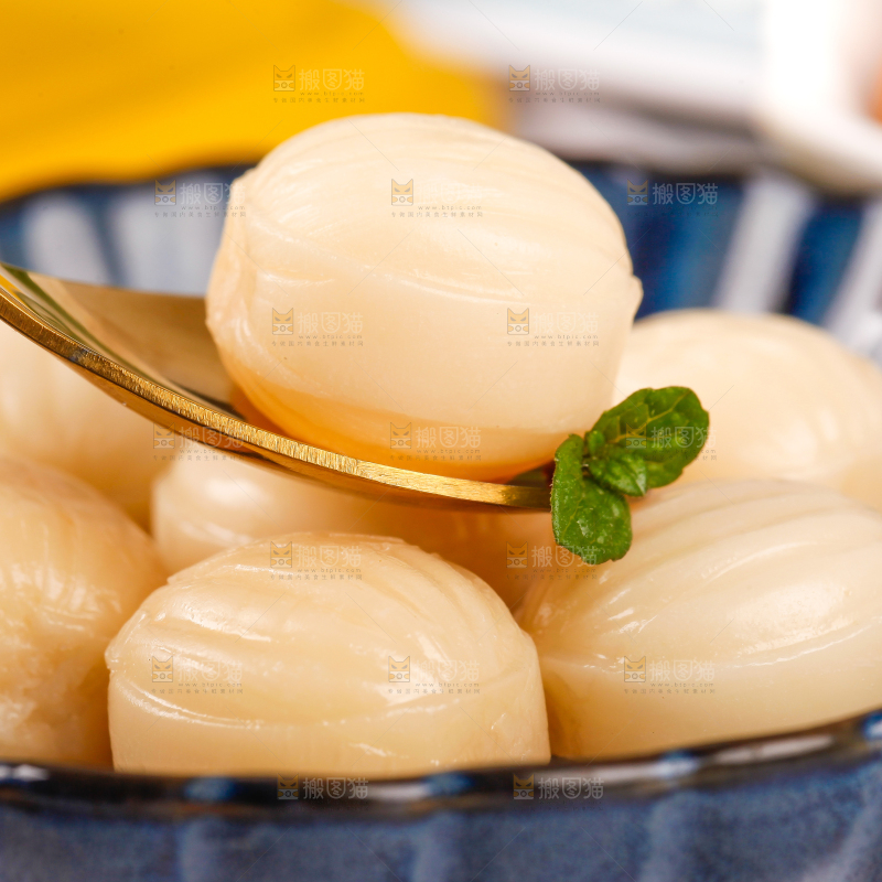 碗里的牛奶糖