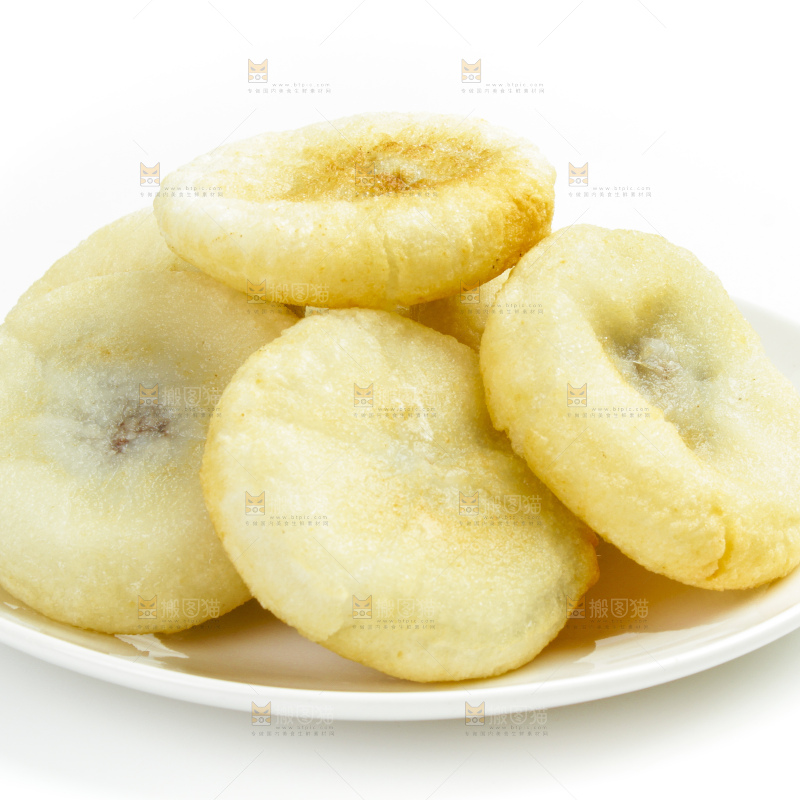 盘子里装红豆夹心糍粑