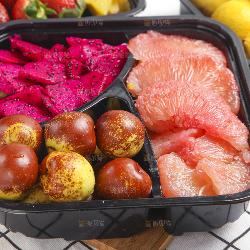 盒子里的水果组合