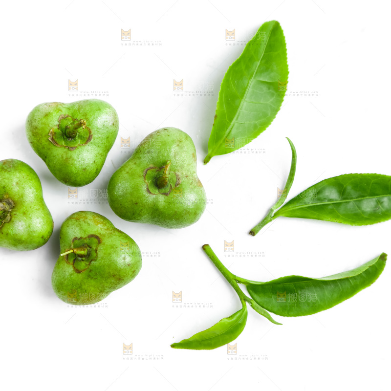 白底上摆放着茶叶子