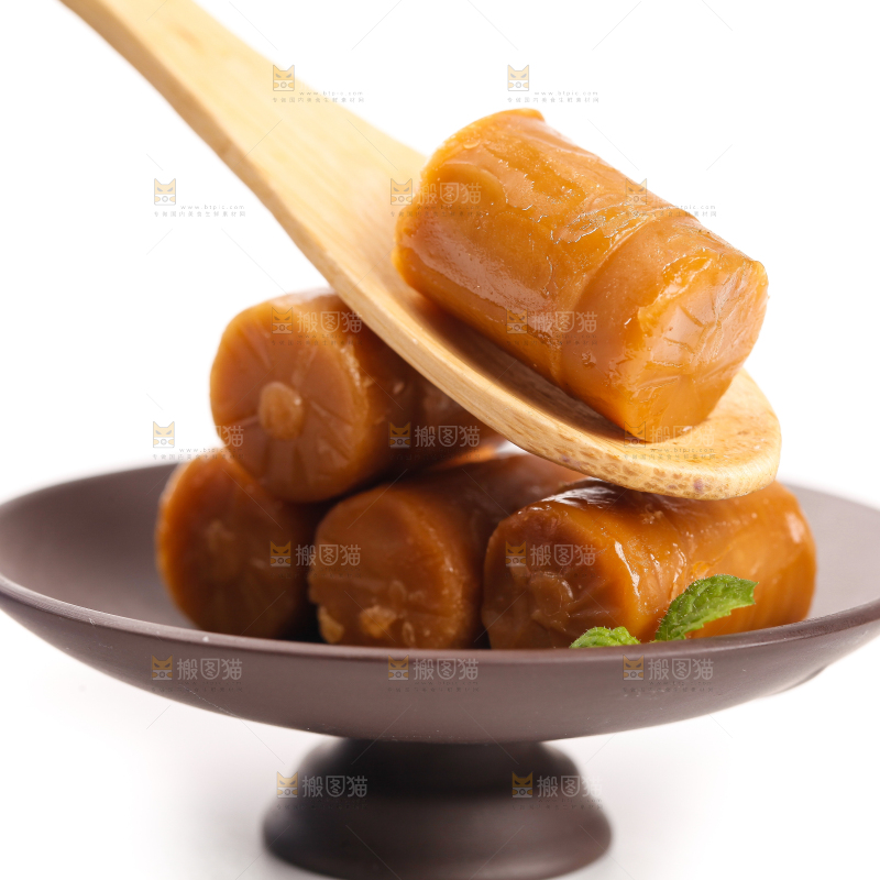 碗里装着水果味硬糖