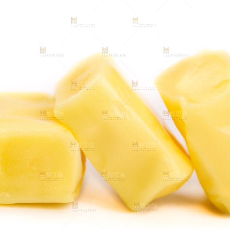 白底上的榴莲味糖果