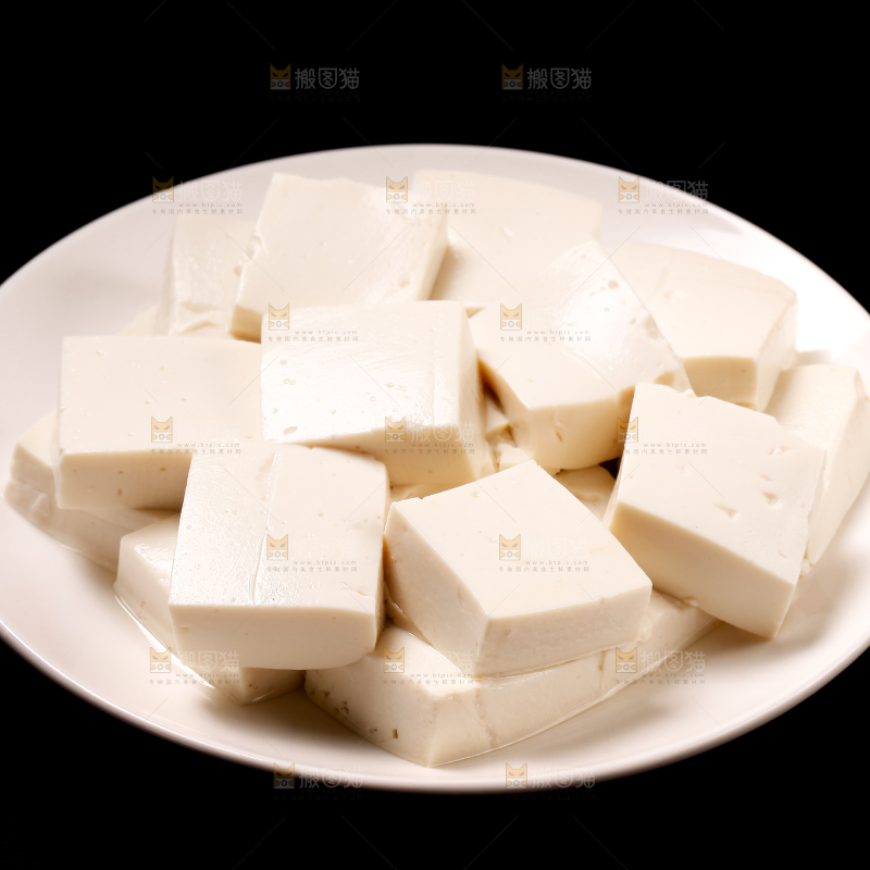 盘里的豆腐块