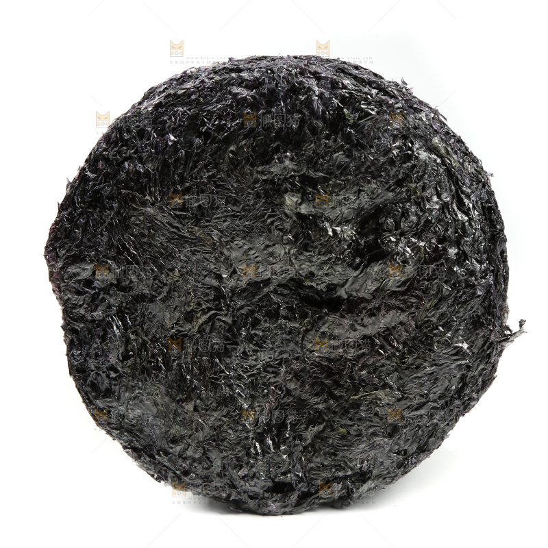 白底上的紫菜