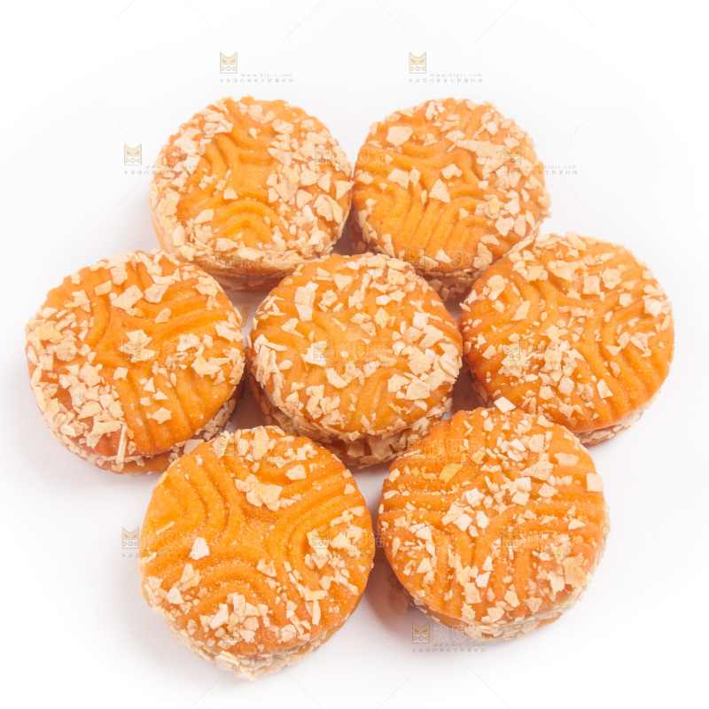 白底上的饼干