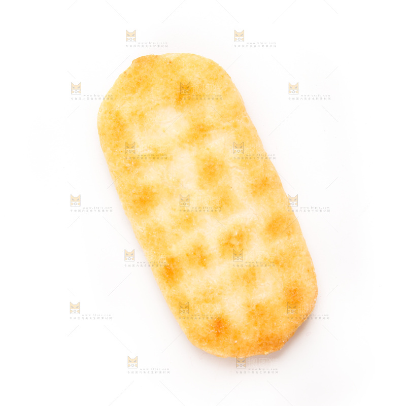 雪饼放在白底上
