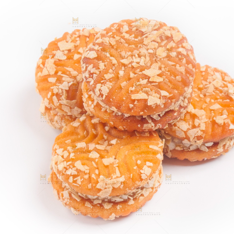 白底上的饼干