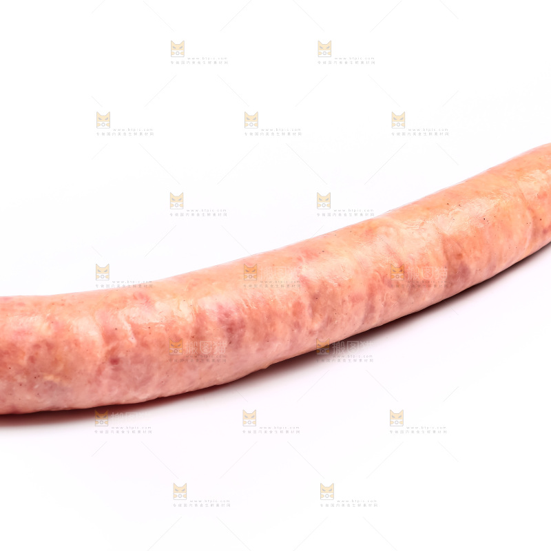 白底上摆放着肉肠
