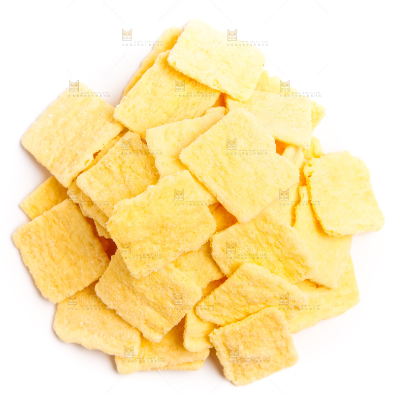 白底上放着锅巴