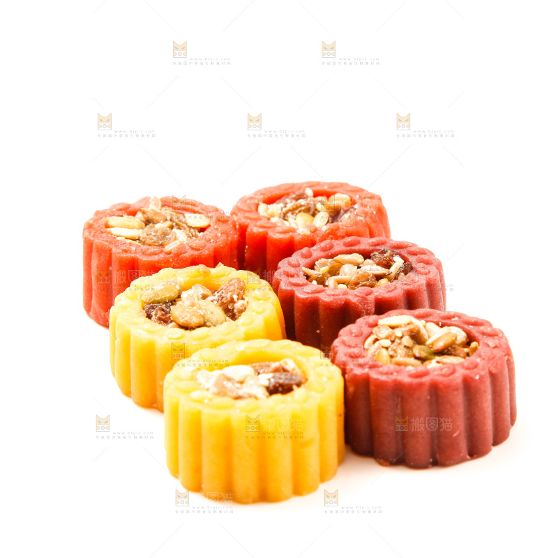 白底上的坚果月饼