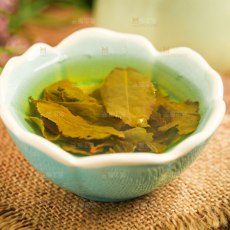 一盏铁观音茶