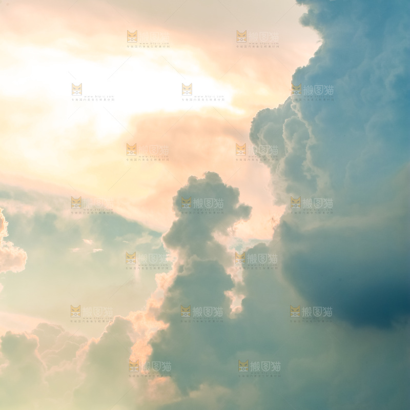 天空中的一片晚霞