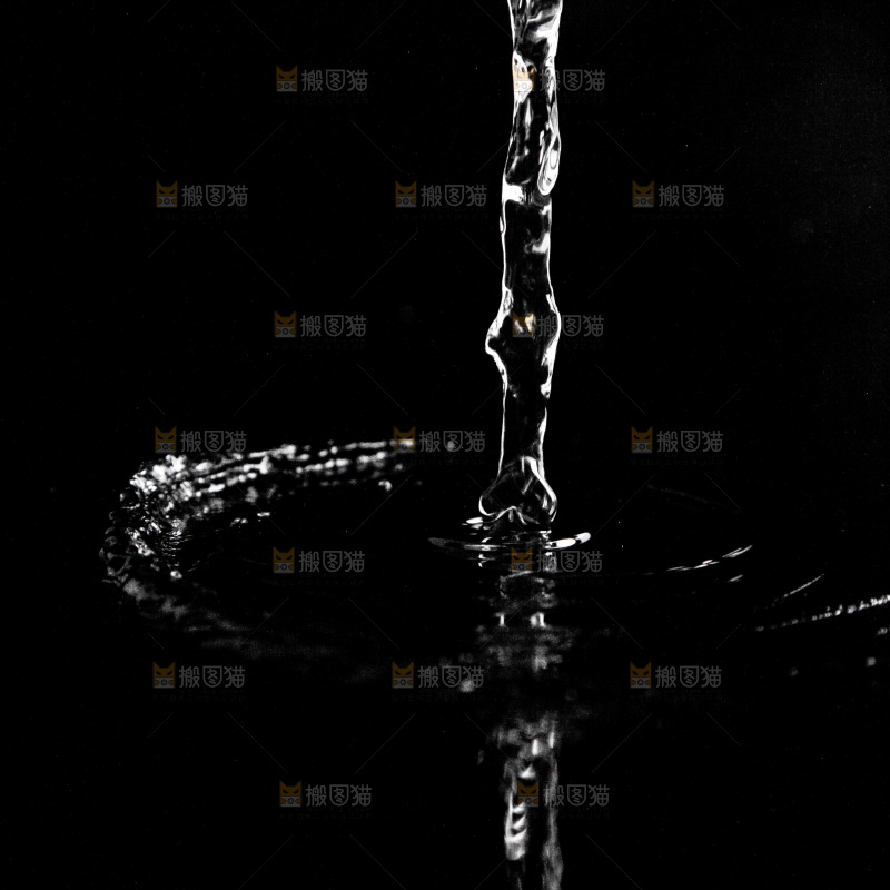 黑底上的水波纹
