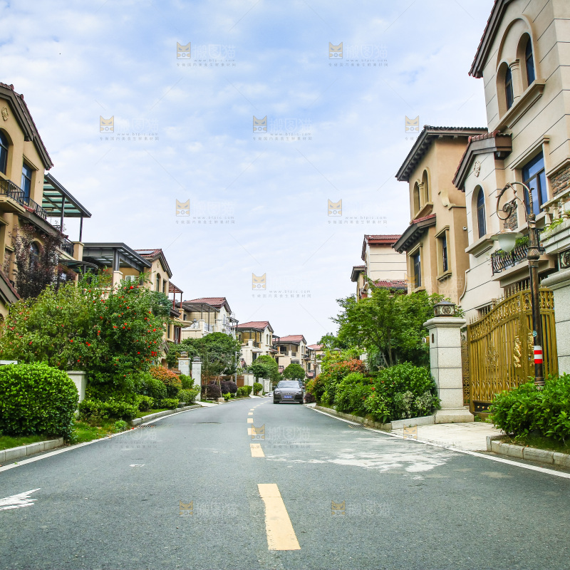一栋别墅房
