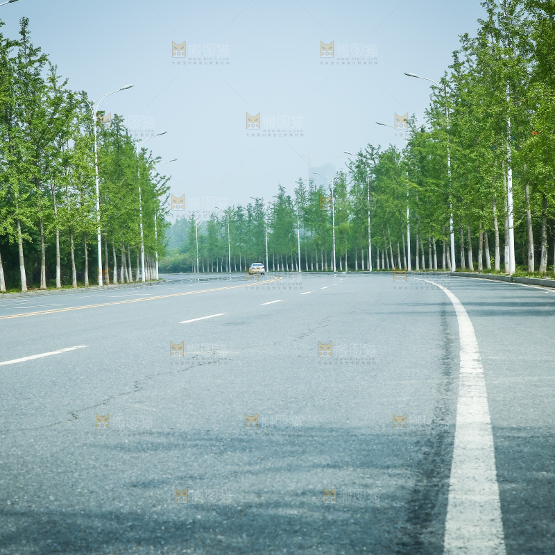 一条机动车道路