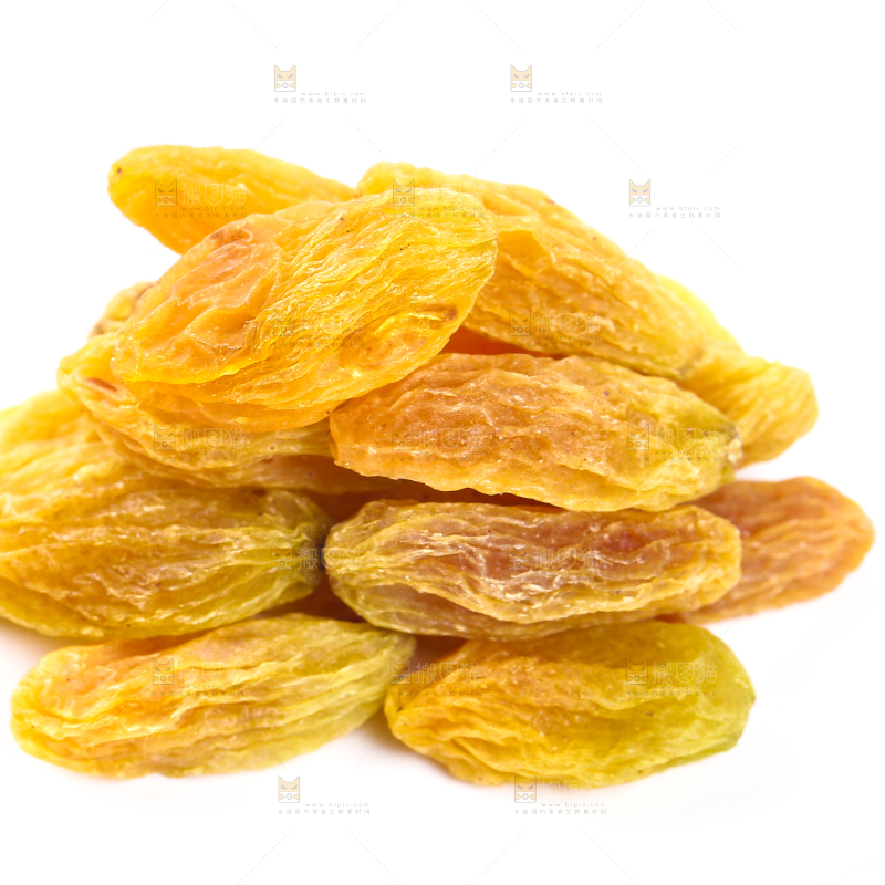 一堆新疆树上黄葡萄干