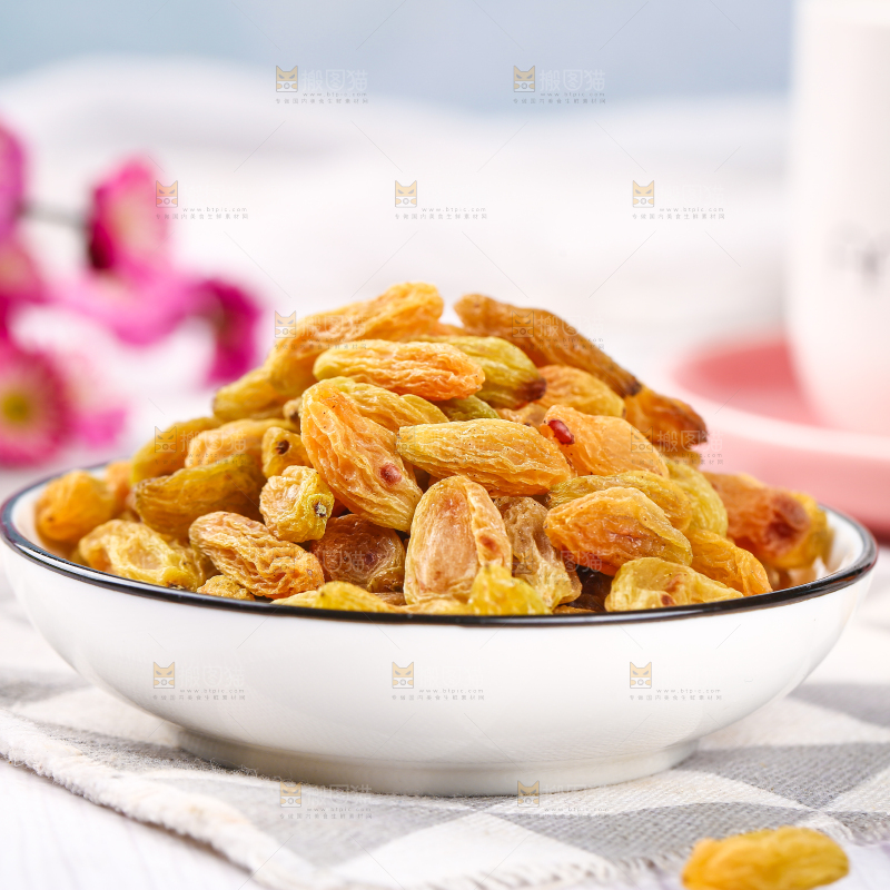 一盘黄葡萄干