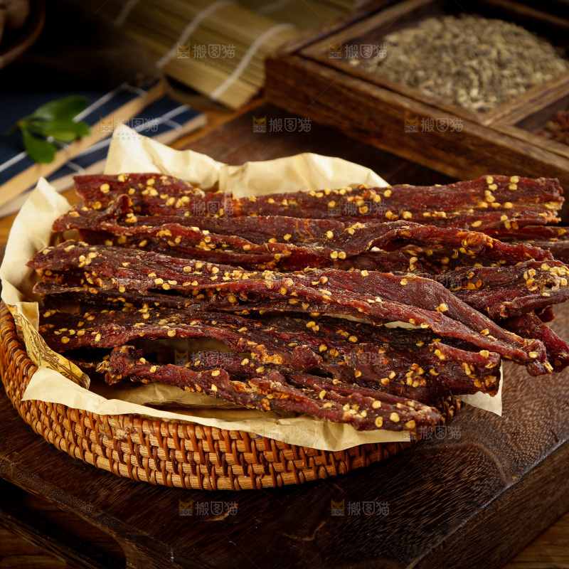 一篮风干牛肉干
